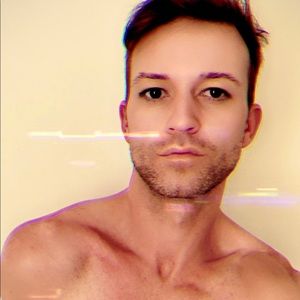 Meet your Posher, Kye